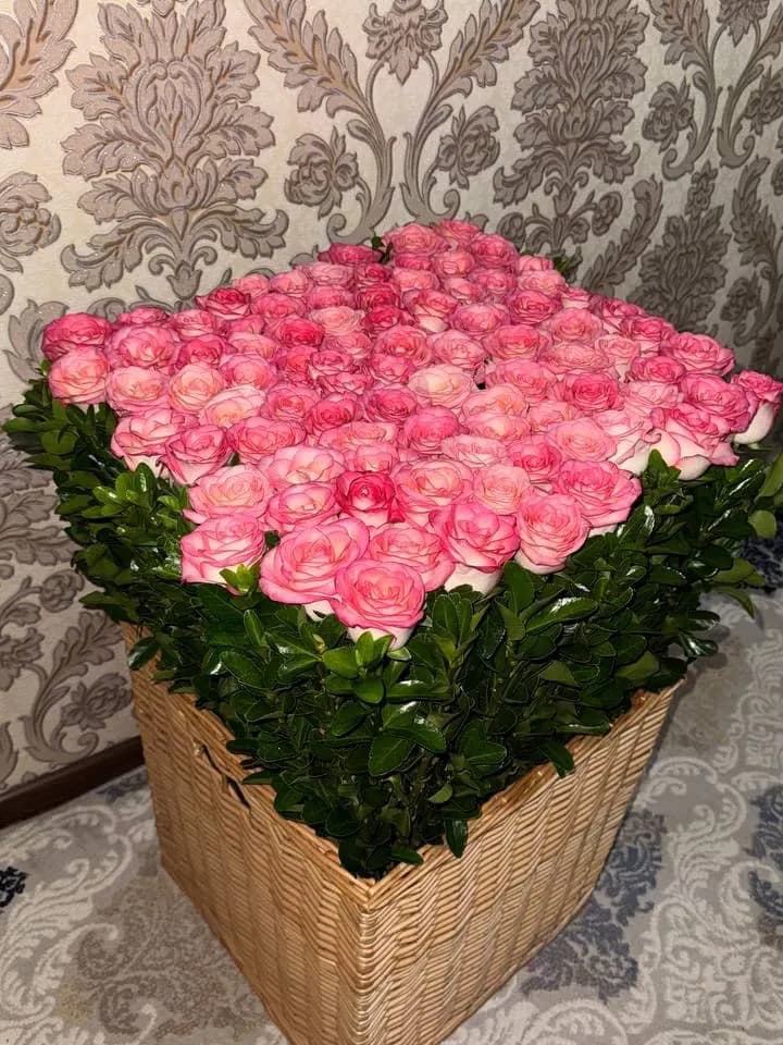розовое облако