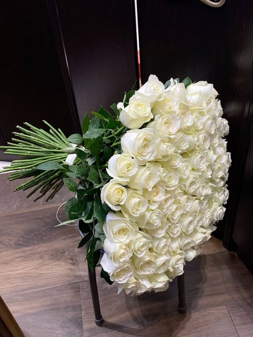 Малиновая мечта — букет Bellaflore