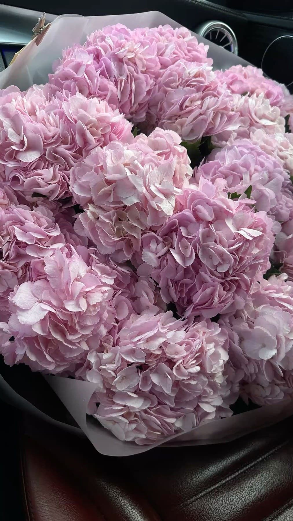 Коралловая гармония — букет Bellaflore