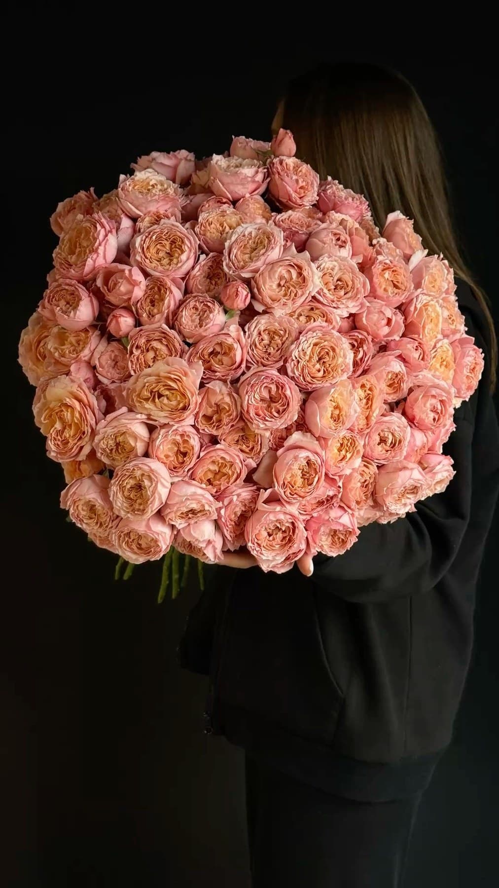Бархатная роскошь — букет Bellaflore