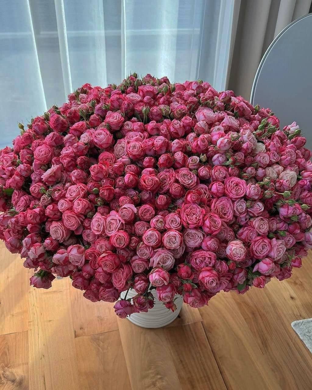 Вишнёвая муза — букет Bellaflore