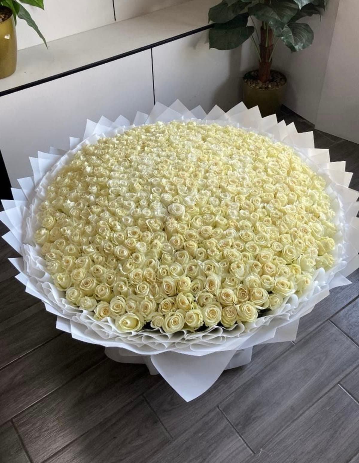 Букет Ледяная роза — Розы, Bellaflore