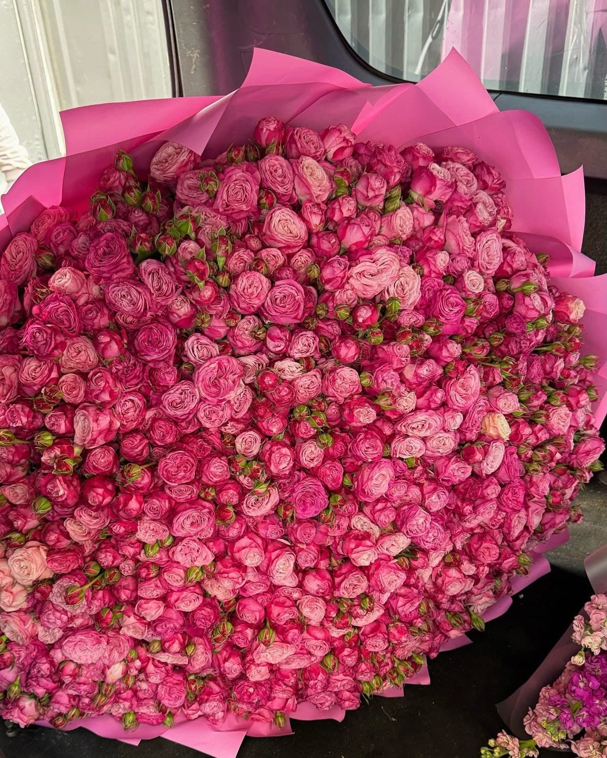 Гранатовая аврора — букет Bellaflore