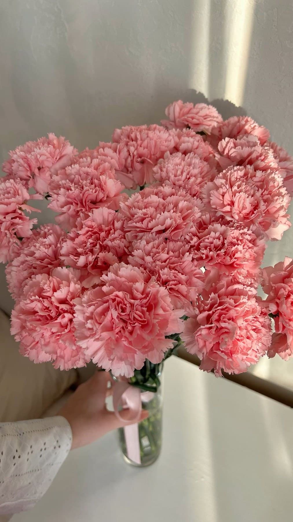 Алая фантазия — букет Bellaflore