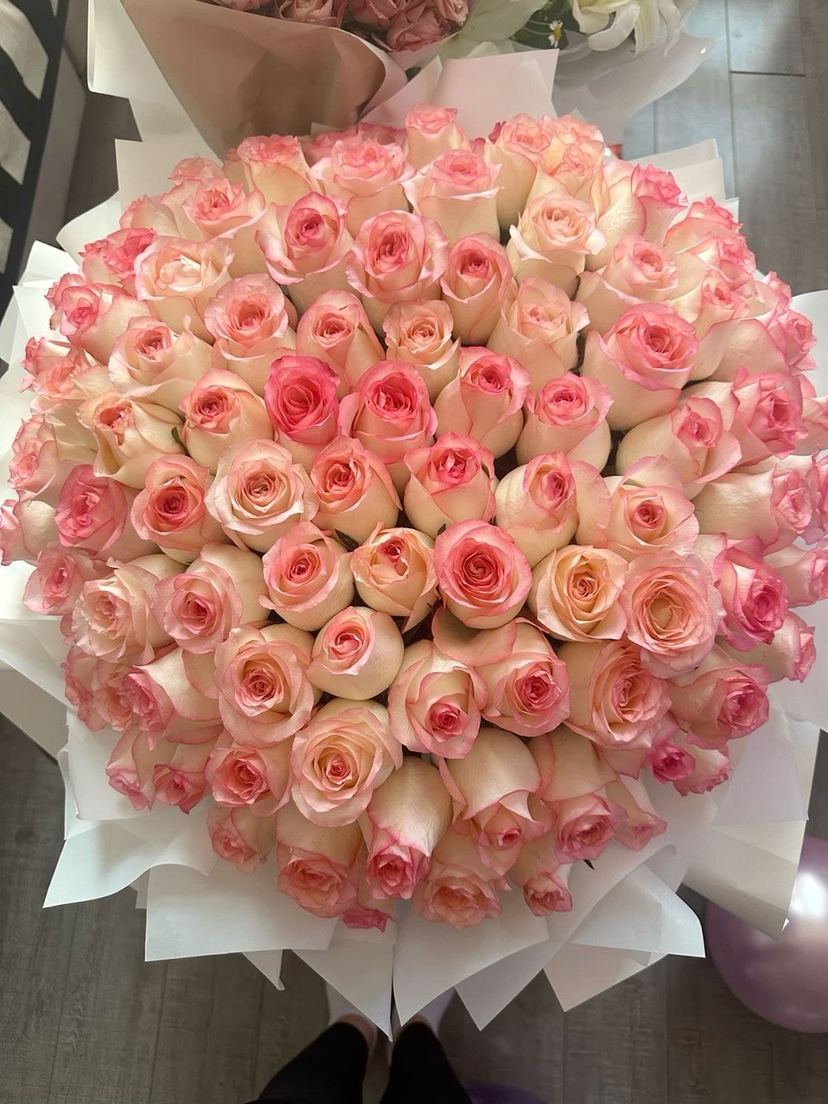 Бордовая рапсодия — букет Bellaflore